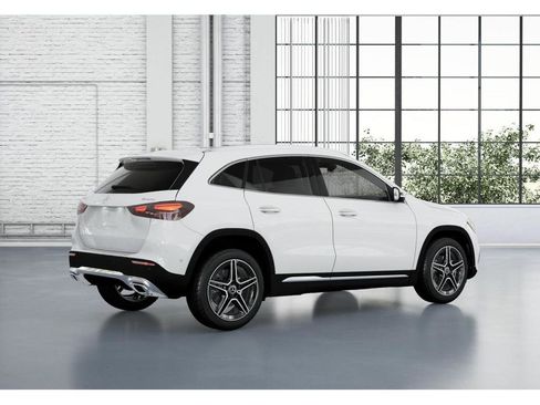 New 2026 Mercedes-Benz GLA 250 4MATIC image 20