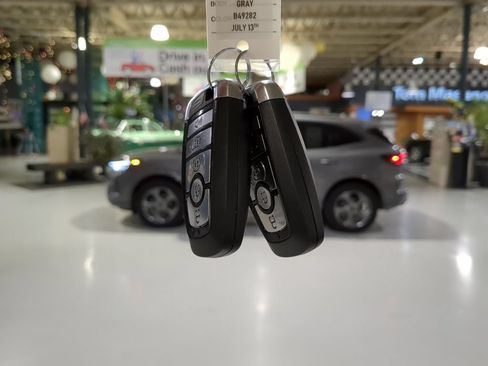 Used 2024 Ford Escape ST-Line w/ Tech Pack #1 AWD/4WD image 4