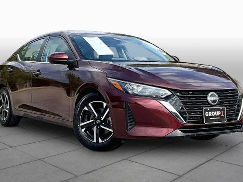 Certified 2024 Nissan Sentra SV FWD image 3
