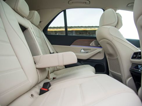 New 2026 Mercedes-Benz GLE 450 4MATIC image 14