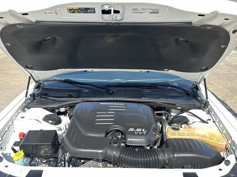 Used 2019 Dodge Challenger SXT RWD image 20