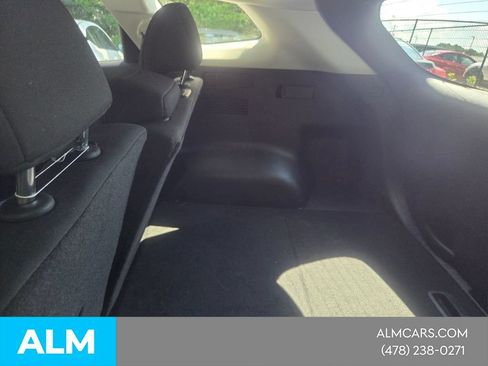 Used 2025 Kia Sportage LX FWD image 28