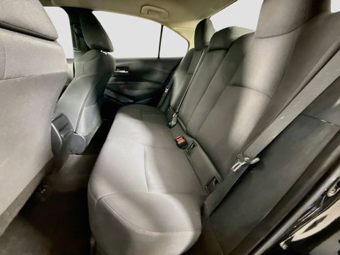 Used 2021 Toyota Corolla LE FWD image 25