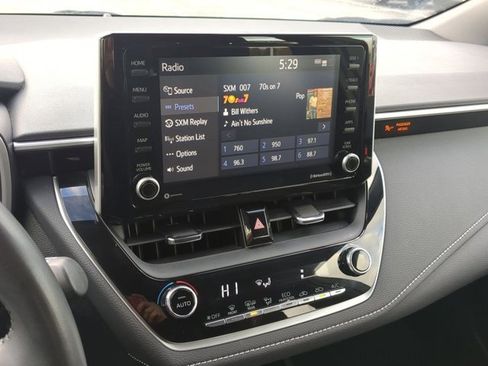 Certified 2022 Toyota Corolla SE image 11