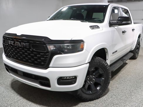 Used 2025 RAM 1500 Big Horn AWD/4WD image 34