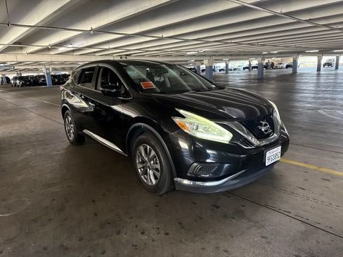 Used 2017 Nissan Murano S AWD/4WD image 2
