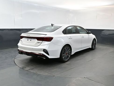 Used 2023 Kia Forte GT w/ GT2 Package FWD image 5
