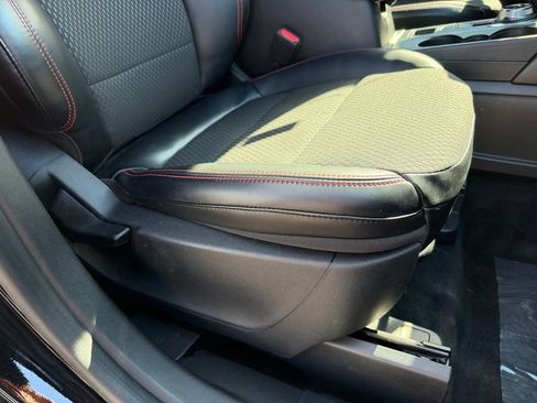 Used 2024 Ford Escape ST-Line w/ Tech Pack #1 AWD/4WD image 17