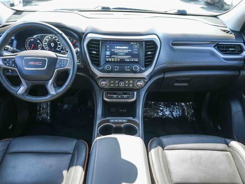 Used 2023 GMC Acadia AT4 w/ Technology Package image 11