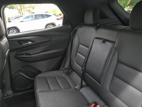 Used 2023 Chevrolet TrailBlazer ACTIV image 11