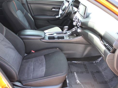 Used 2020 Nissan Sentra SR w/ Electronics Package FWD image 8