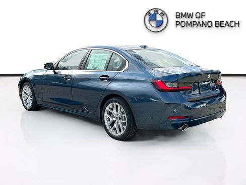 New 2025 BMW 330i Sedan w/ M Sport Package image 5