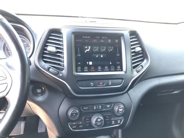 Certified 2021 Jeep Cherokee Latitude Lux 80th Anniv w/ Quick Order Package 2YU 80th FWD image 25