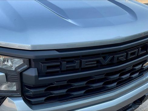 Used 2024 Chevrolet Silverado 1500 Custom image 29