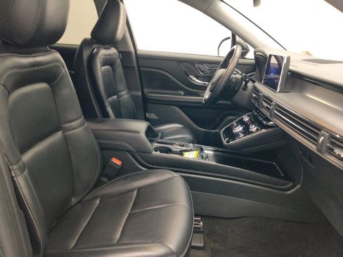 Used 2022 Lincoln Corsair FWD image 21