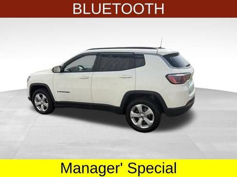 Used 2020 Jeep Compass Latitude w/ Cold Weather Group AWD/4WD image 4