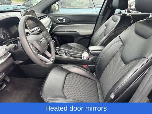 Used 2024 Jeep Compass Latitude AWD/4WD image 8