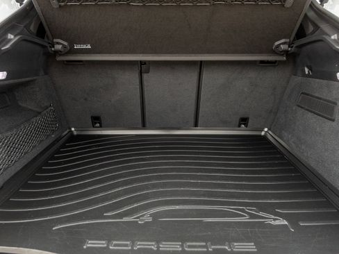 Certified 2020 Porsche Cayenne Turbo image 35