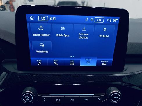 Used 2025 Ford Escape ST-Line Select AWD/4WD image 40