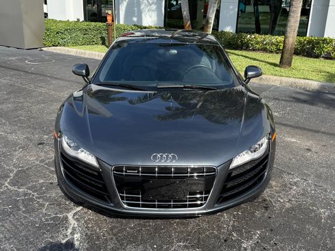 Used 2010 Audi R8 V10 AWD/4WD image 7