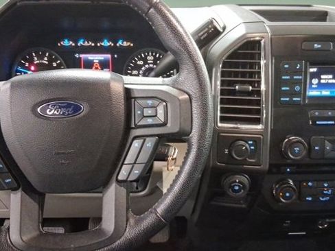 Used 2016 Ford F150 XLT w/ Equipment Group 301A Mid image 14