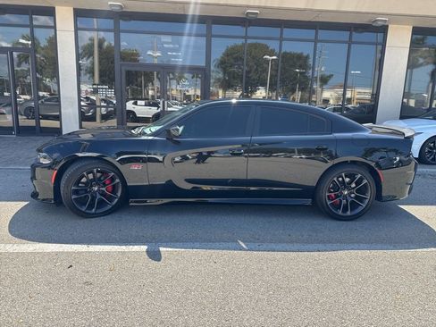 Used 2022 Dodge Charger Scat Pack w/ Plus Group image 4