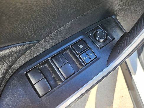 Used 2024 Toyota RAV4 LE image 15