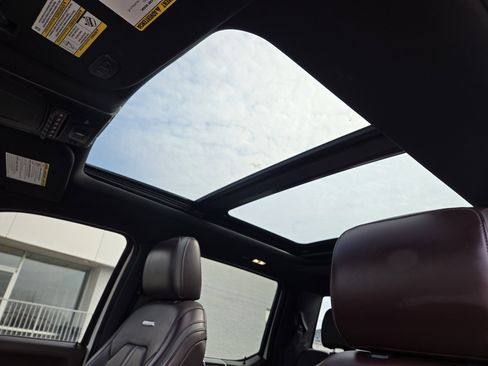 Used 2017 Ford F350 Platinum w/ Platinum Ultimate Package image 23