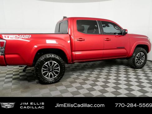 Used 2020 Toyota Tacoma TRD Sport image 25