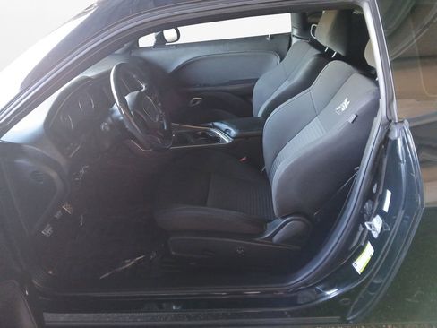 Used 2018 Dodge Challenger R/T Scat Pack image 18