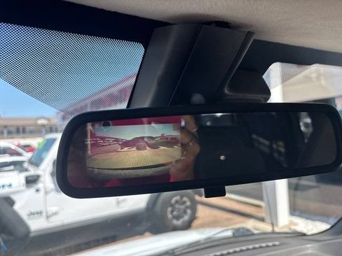 Used 2020 Chevrolet Express 3500 LT w/ LT Preferred Equipment Group RWD image 36