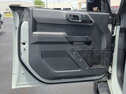 Used 2022 Ford Bronco 4-Door AWD/4WD image 14