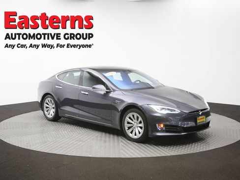 Used 2018 Tesla Model S 75D AWD/4WD image 44