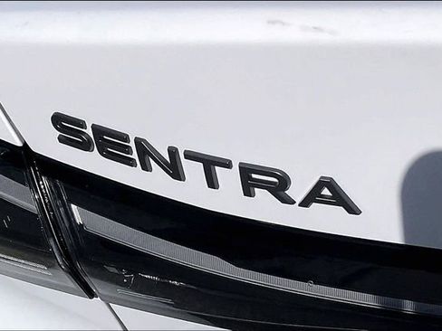 New 2026 Nissan Sentra SV w/ SV Convenience Package FWD image 9