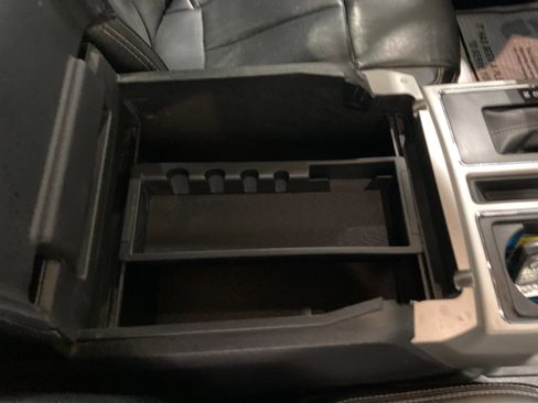 Used 2019 Ford F150 Lariat AWD/4WD image 9
