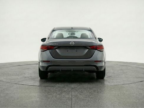 Used 2025 Nissan Sentra S image 7