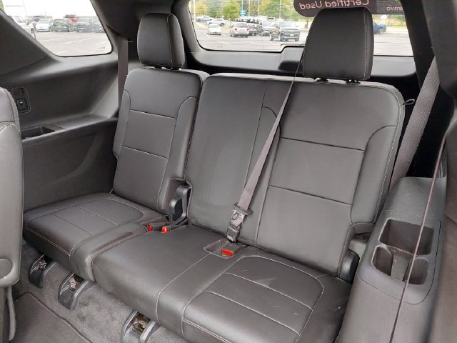 Used 2023 Chevrolet Traverse LT w/ LT Premium Package AWD/4WD image 16