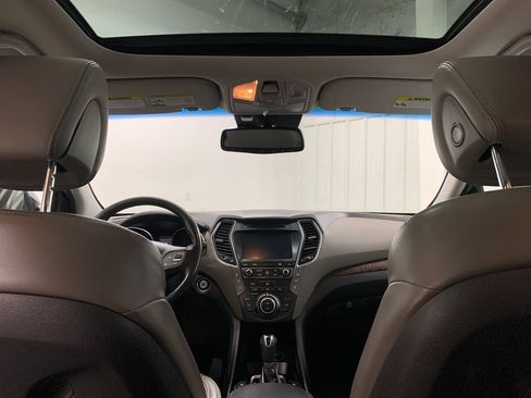 Used 2017 Hyundai Santa Fe SE w/ SE Ultimate Tech Package 03 image 20