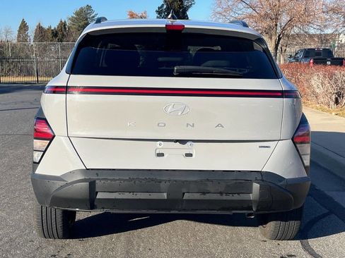 Used 2024 Hyundai Kona SEL image 4