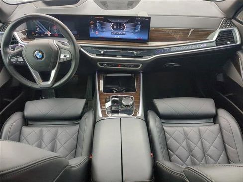 Used 2025 BMW X5 xDrive40i image 18