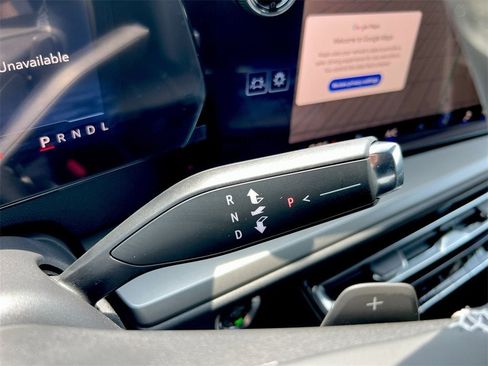 New 2025 Chevrolet Traverse LT w/ Midnight/Sport Edition image 14