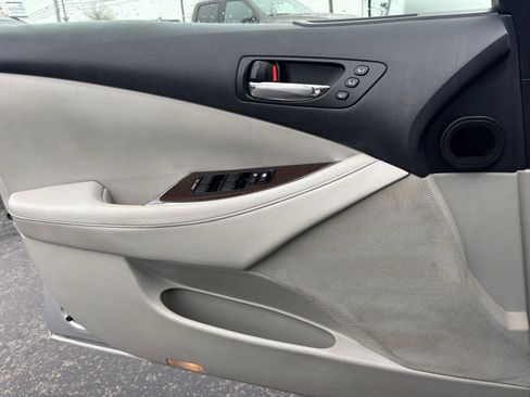 Used 2010 Lexus ES 350 image 16