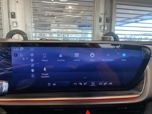 Certified 2024 Buick Envision Avenir image 22