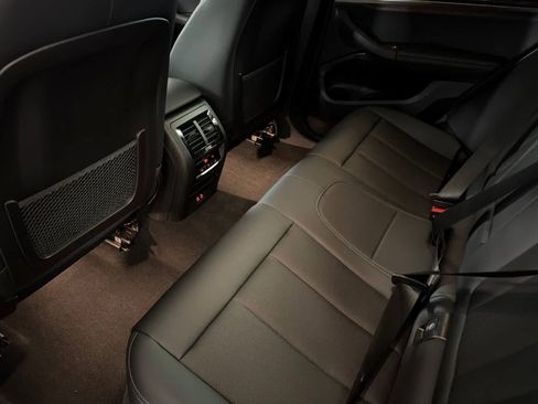 Used 2023 BMW X4 xDrive30i w/ Premium Package image 4