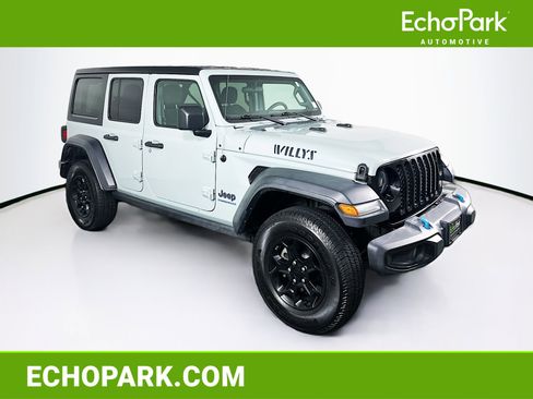 Used 2023 Jeep Wrangler Unlimited AWD/4WD image 1