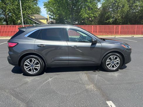 Used 2020 Ford Escape SEL FWD image 8