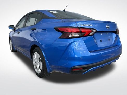 Used 2024 Nissan Versa S w/ Trunk Package image 4