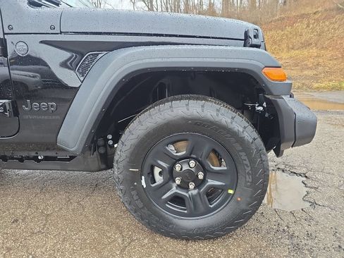 New 2026 Jeep Wrangler Unlimited Sport AWD/4WD image 2