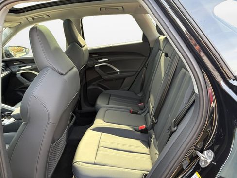 New 2025 Audi Q5 Premium Plus image 13