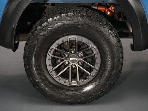 Used 2020 Ford F150 Raptor w/ Equipment Group 802A Luxury AWD/4WD image 29